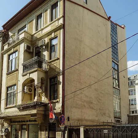 Artistic Loft In The Old Town Бухарест