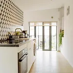 아파트 Artistic Loft In The Old Town 부쿠레슈티