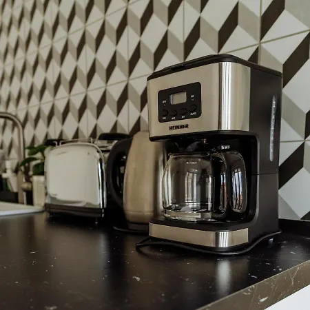 Artistic Loft In The Old Town דירה