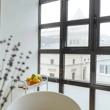 Artistic Loft In The Old Town