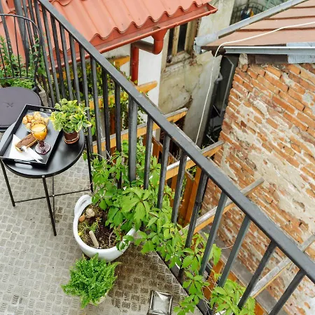 דירה Artistic Loft In The Old Town בוקרשט