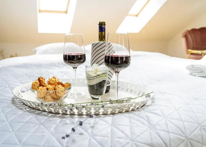 Apartamento Artistic Loft In The Old Town Bucarest