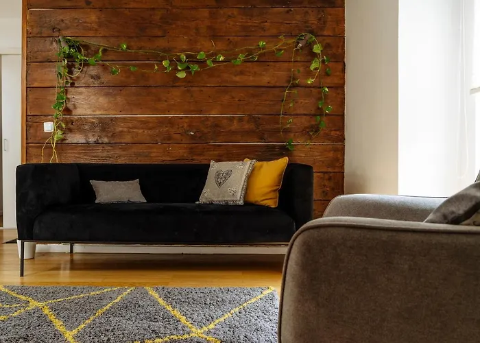 Artistic Loft In The Old Town 아파트 *