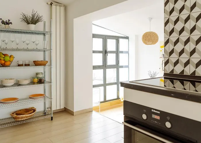 아파트 Artistic Loft In The Old Town 부쿠레슈티