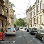 Apartman Artistic Loft In The Old Town
